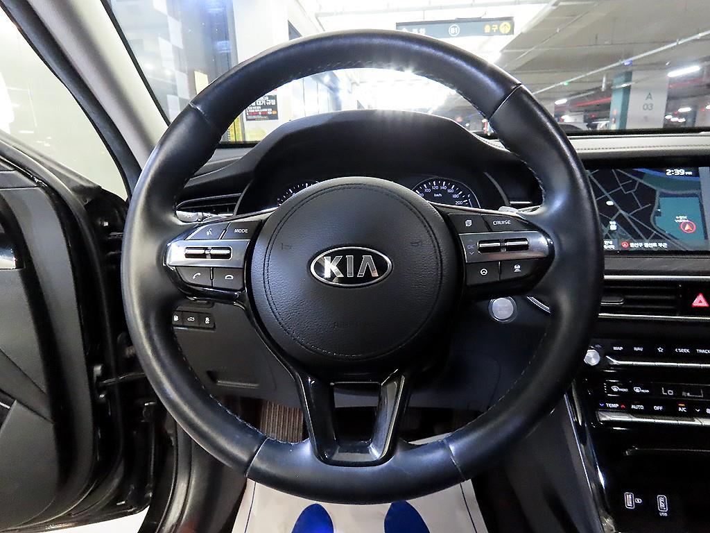 KIA K7 - Vista 8
