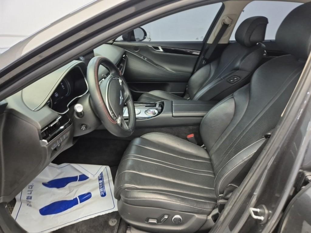 Genesis G80 - Vista 7