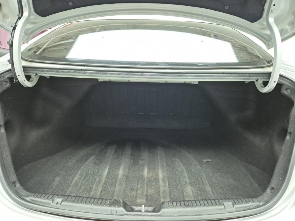 HYUNDAI Avante 2014 Plateado - Importación desde Corea - HF Imports Iquique - Foto 18
