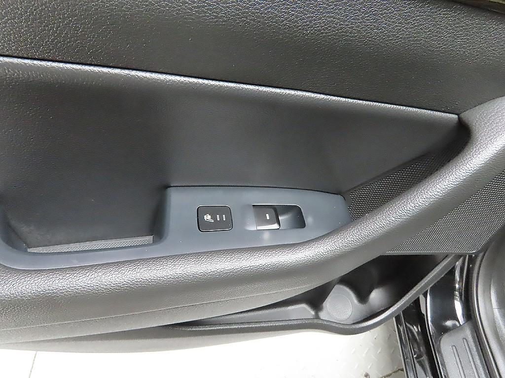 HYUNDAI Sonata 2017 Negro - Importación desde Corea - HF Imports Iquique - Foto 9