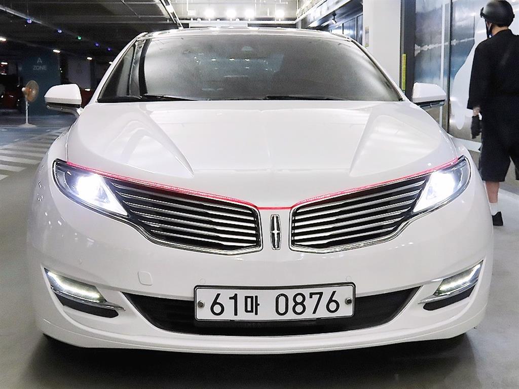 Lincoln MKZ - Vista 2