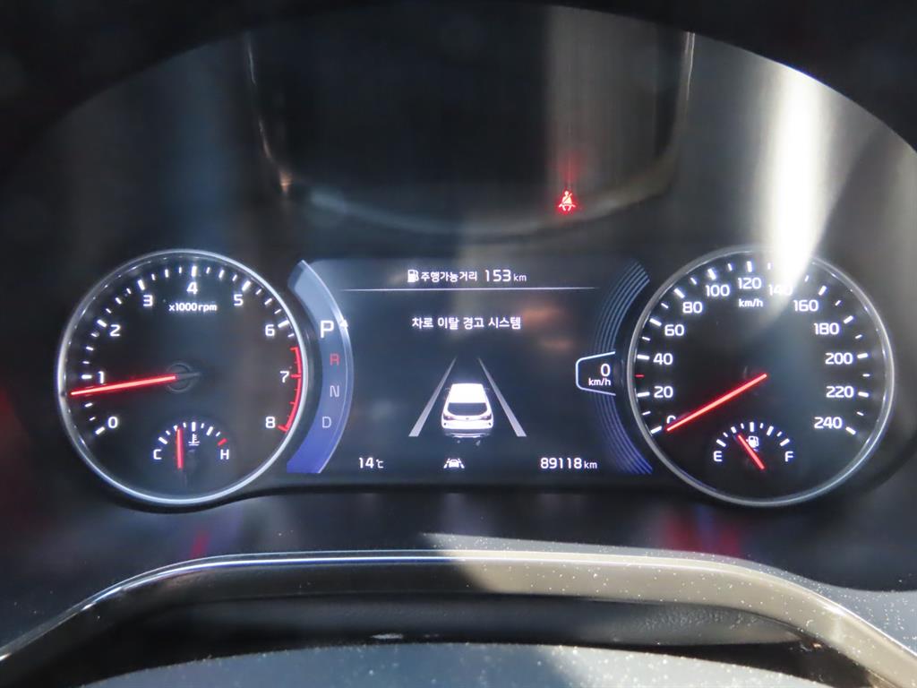 KIA Seltos 2020 Blanco - Importación desde Corea - HF Imports Iquique - Foto 9