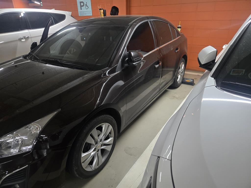 Chevrolet Cruise - Vista 2