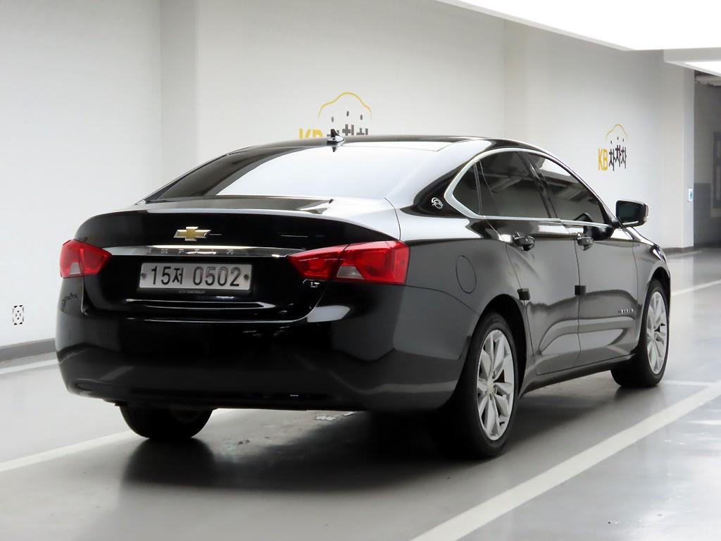 Chevrolet Impala - Vista 4