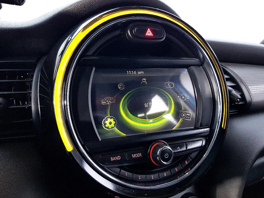 Mini Cooper - Vista 12