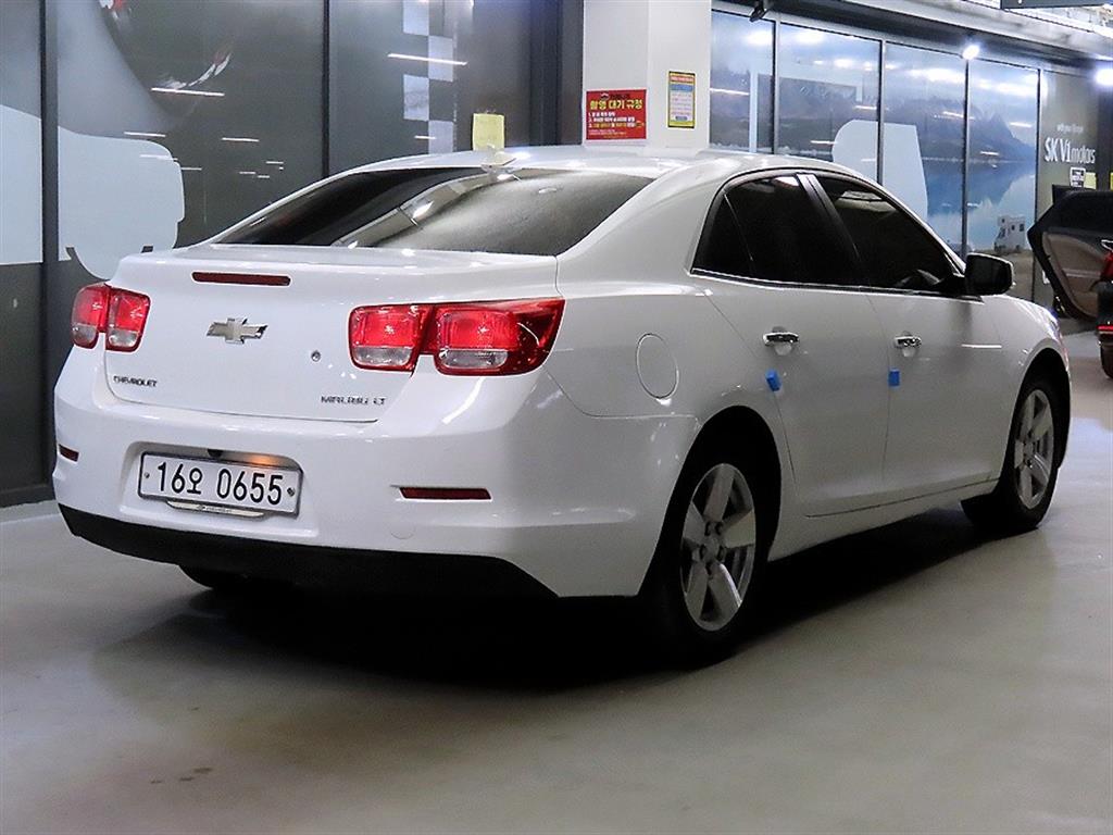 Chevrolet Malibu - Vista 4