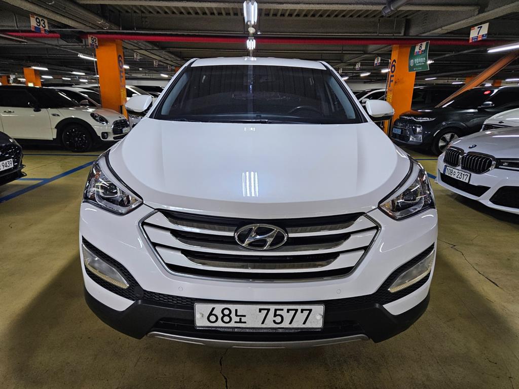 HYUNDAI Santa Fe - Vista 2