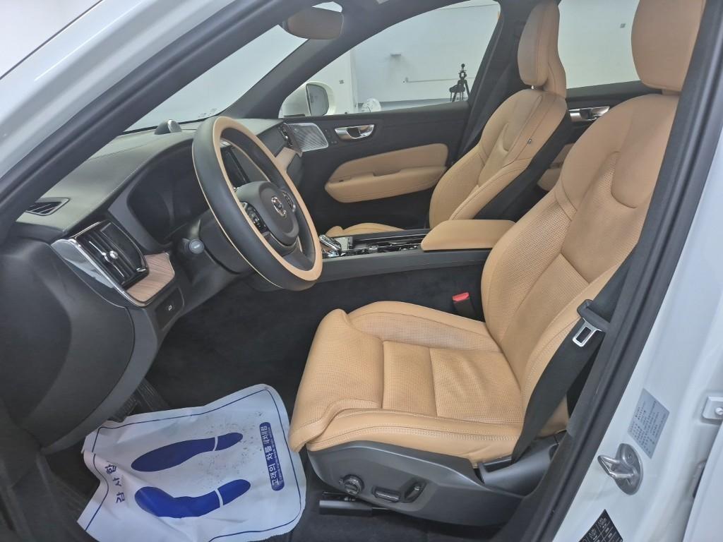 Volvo XC60 - Vista 11