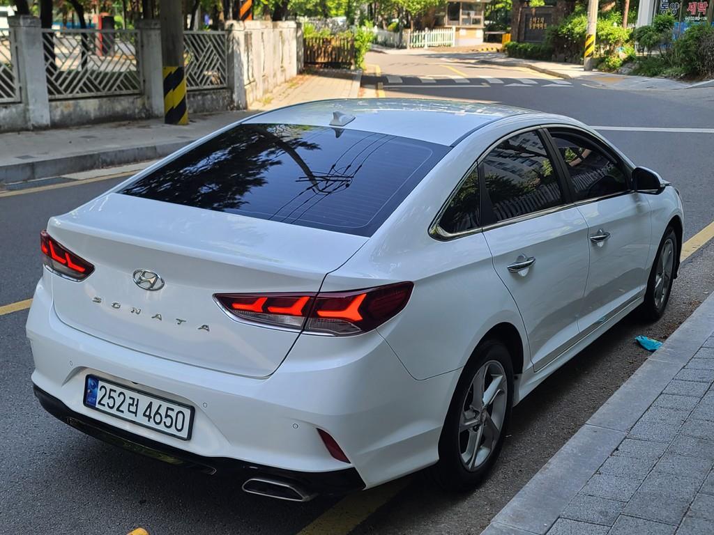 HYUNDAI Sonata - Vista 5