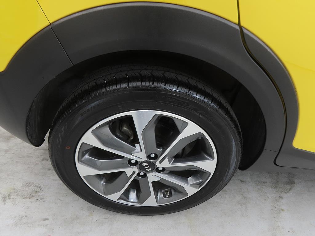 KIA Stonic 2018 Amarillo - Importación desde Corea - HF Imports Iquique - Foto 20