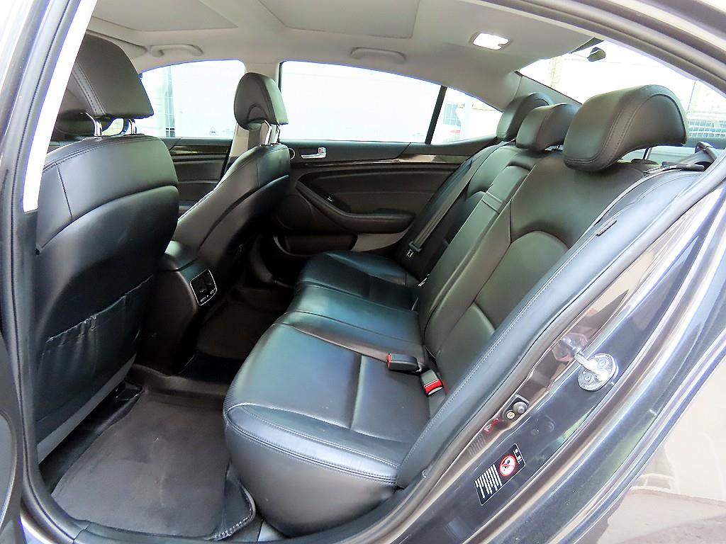 KIA K7 - Vista 6