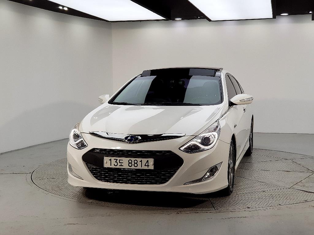 HYUNDAI Sonata - Vista 2