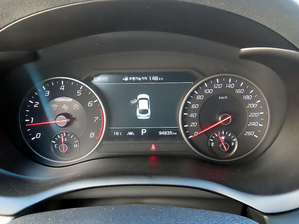 KIA Stinger - Vista 9
