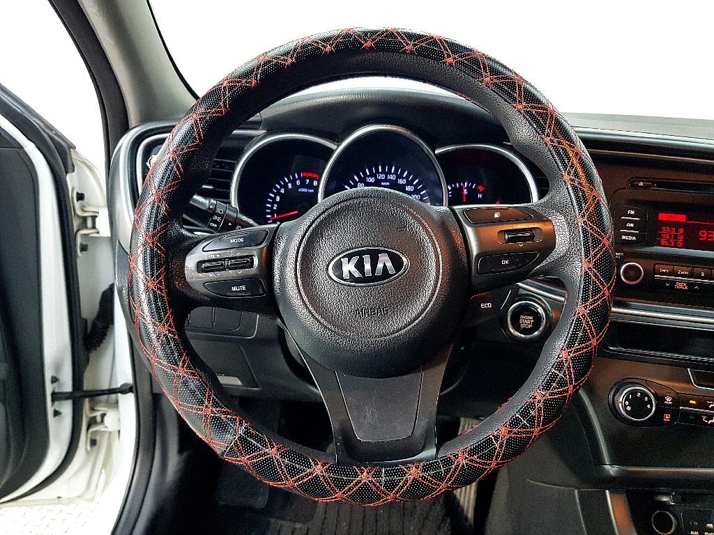 KIA K5 - Vista 12
