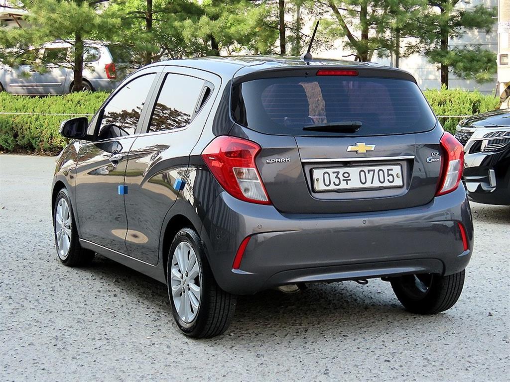 Chevrolet Spark - Vista 3