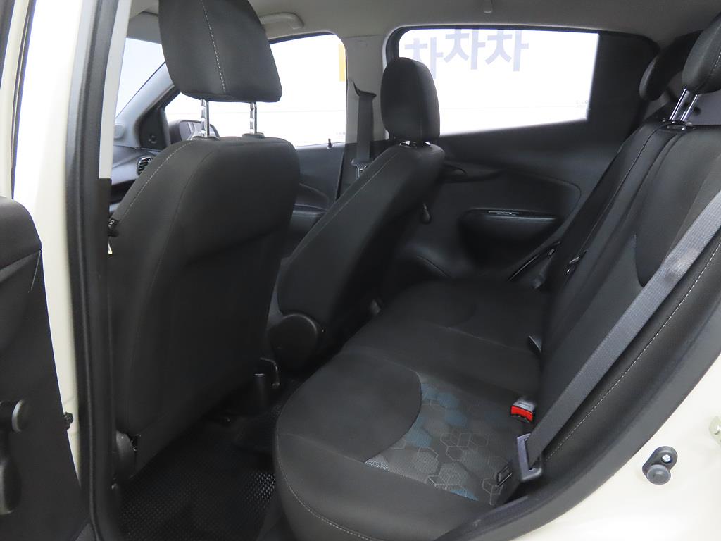 Chevrolet Spark - Vista 6