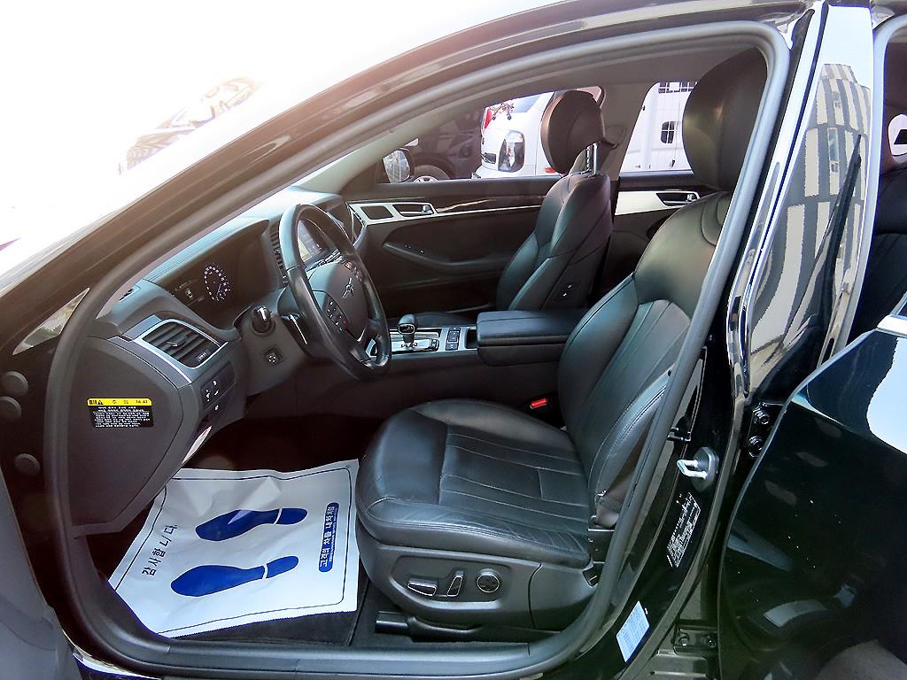 Genesis G80 - Vista 5