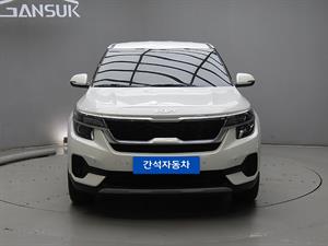 KIA Seltos - Vista 4