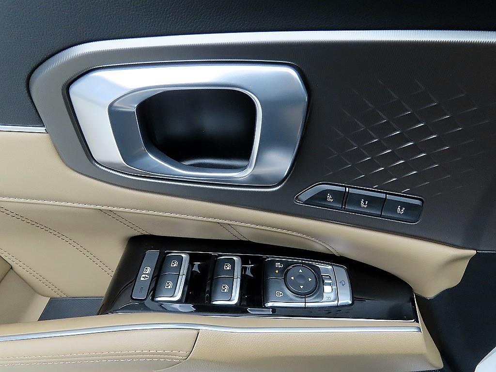 KIA Sorento - Vista 11