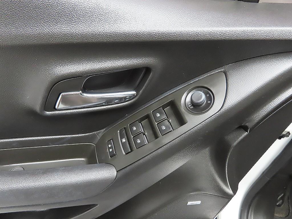 Chevrolet Trax 2016 Blanco - Importación desde Corea - HF Imports Iquique - Foto 11