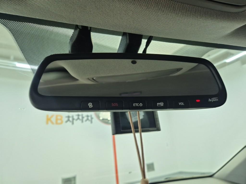 HYUNDAI Avante 2019 Blanco - Importación desde Corea - HF Imports Iquique - Foto 16