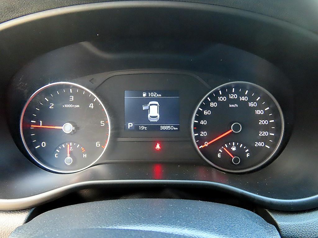 KIA Sportage - Vista 9