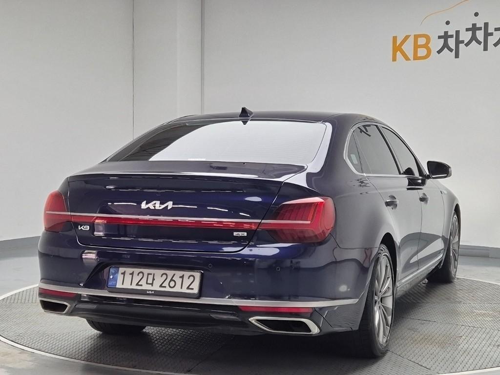 KIA K9 - Vista 3