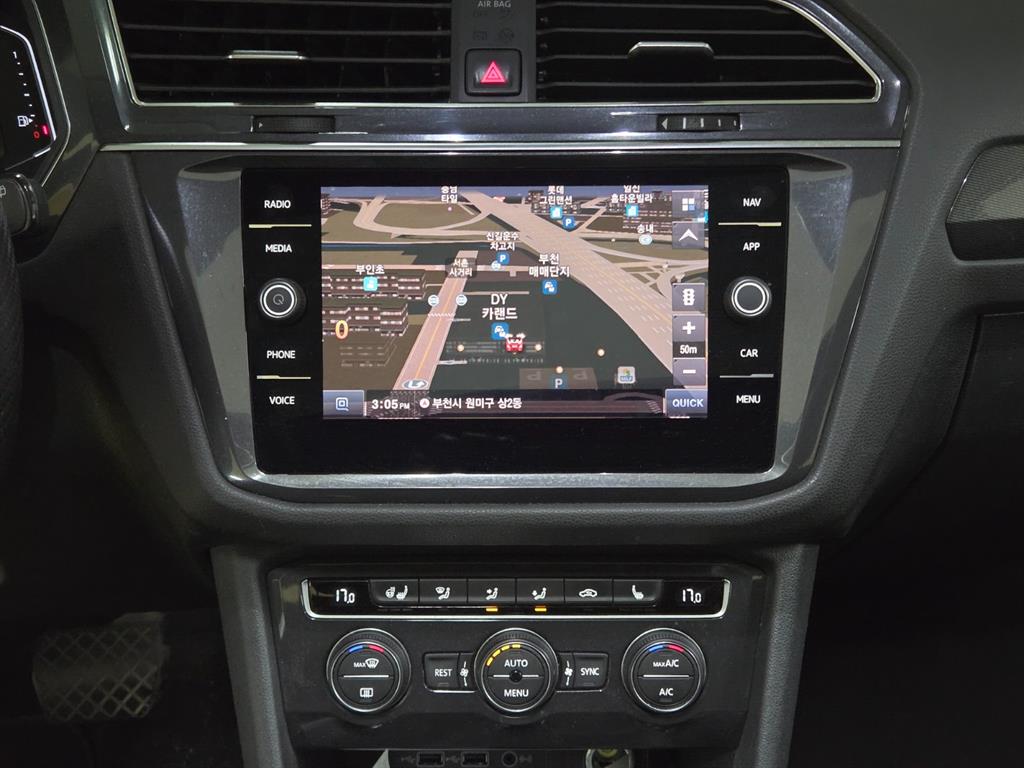 Volkswagen Tiguan - Vista 11