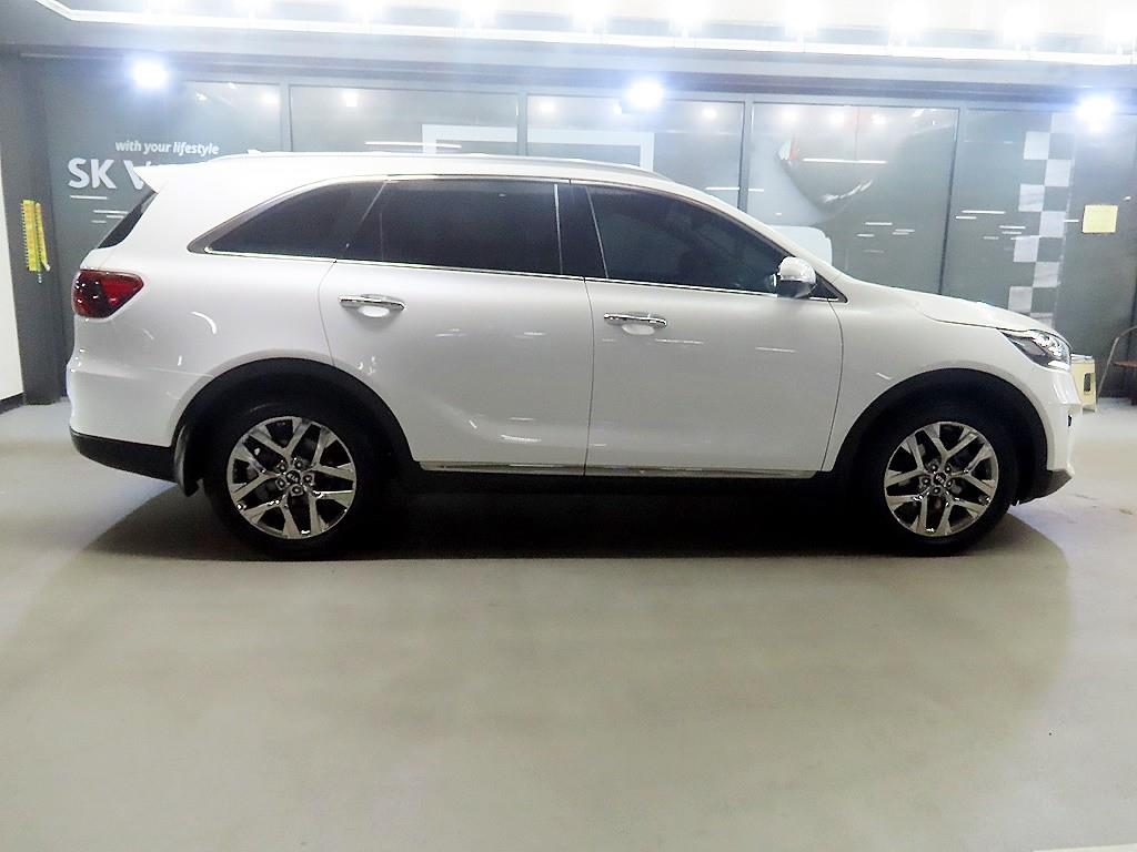 KIA Sorento - Vista 3