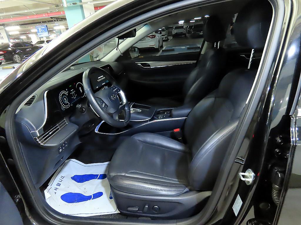 HYUNDAI Grandeur - Vista 6
