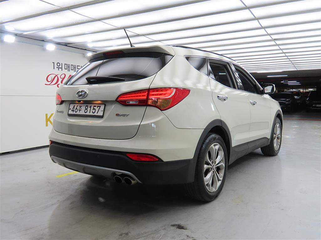 HYUNDAI Santa Fe - Vista 4
