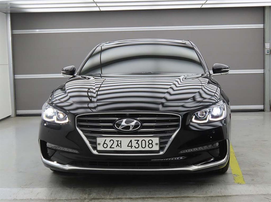 HYUNDAI Grandeur - Vista 2