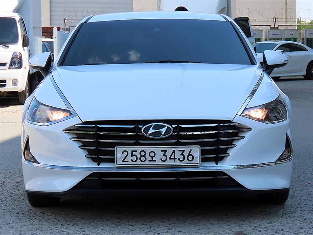 HYUNDAI Sonata 2022 Blanco - Importación desde Corea - HF Imports Iquique - Foto 1