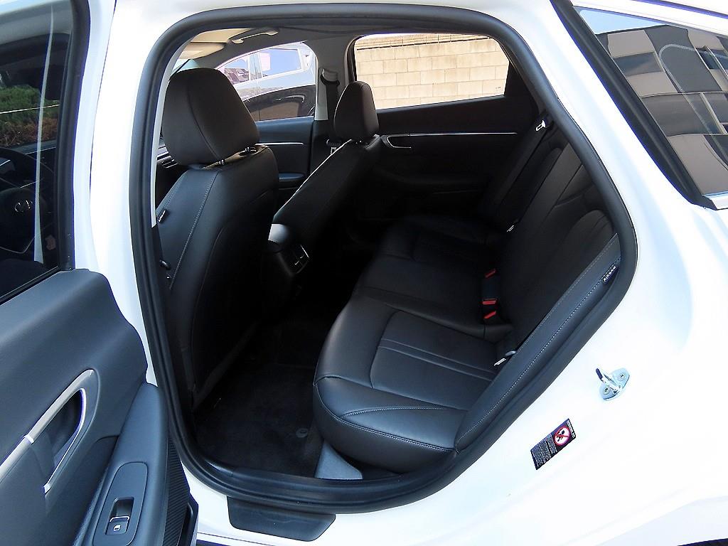 HYUNDAI Sonata - Vista 6