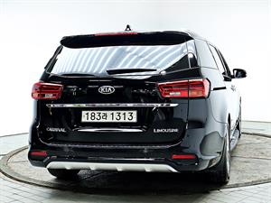 KIA Carnival - Vista 6