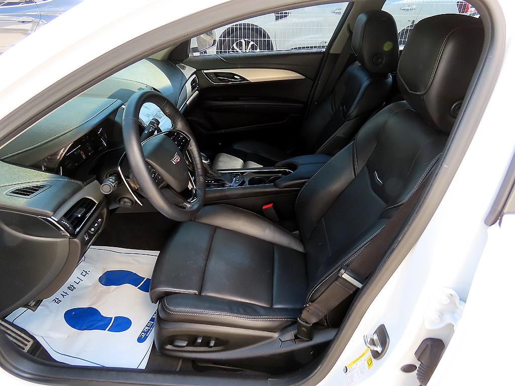 Cadillac ATS - Vista 5