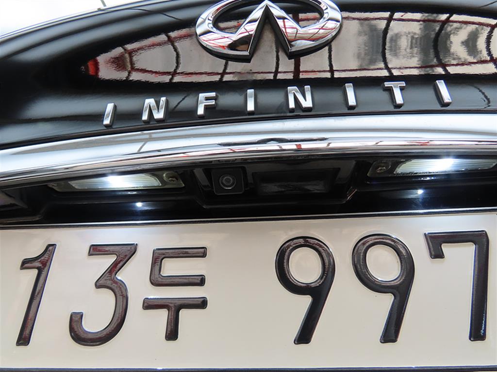 Infiniti M 2011 Negro - Importación desde Corea - HF Imports Iquique - Foto 18