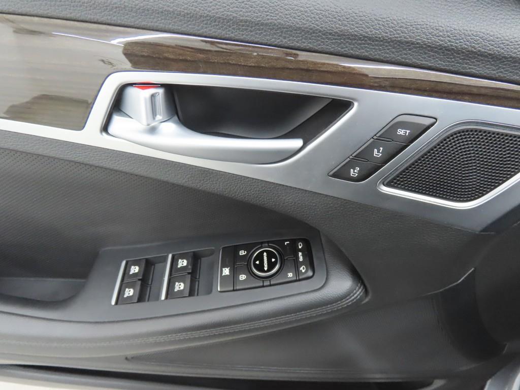 Genesis G80 - Vista 9