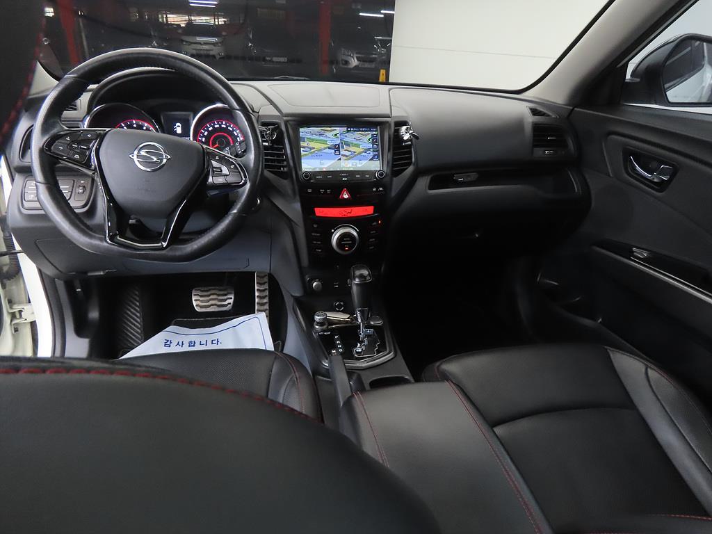 Ssangyong Tivoli - Vista 7