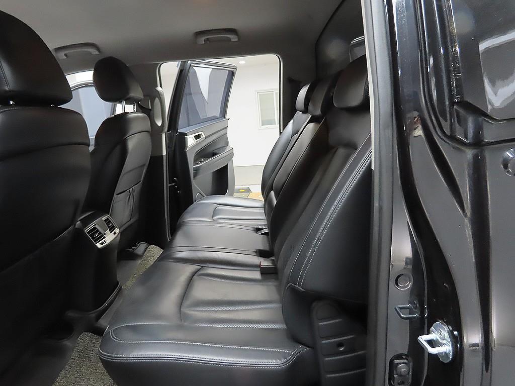Ssangyong Rexton 2019 Negro - Importación desde Corea - HF Imports Iquique - Foto 10