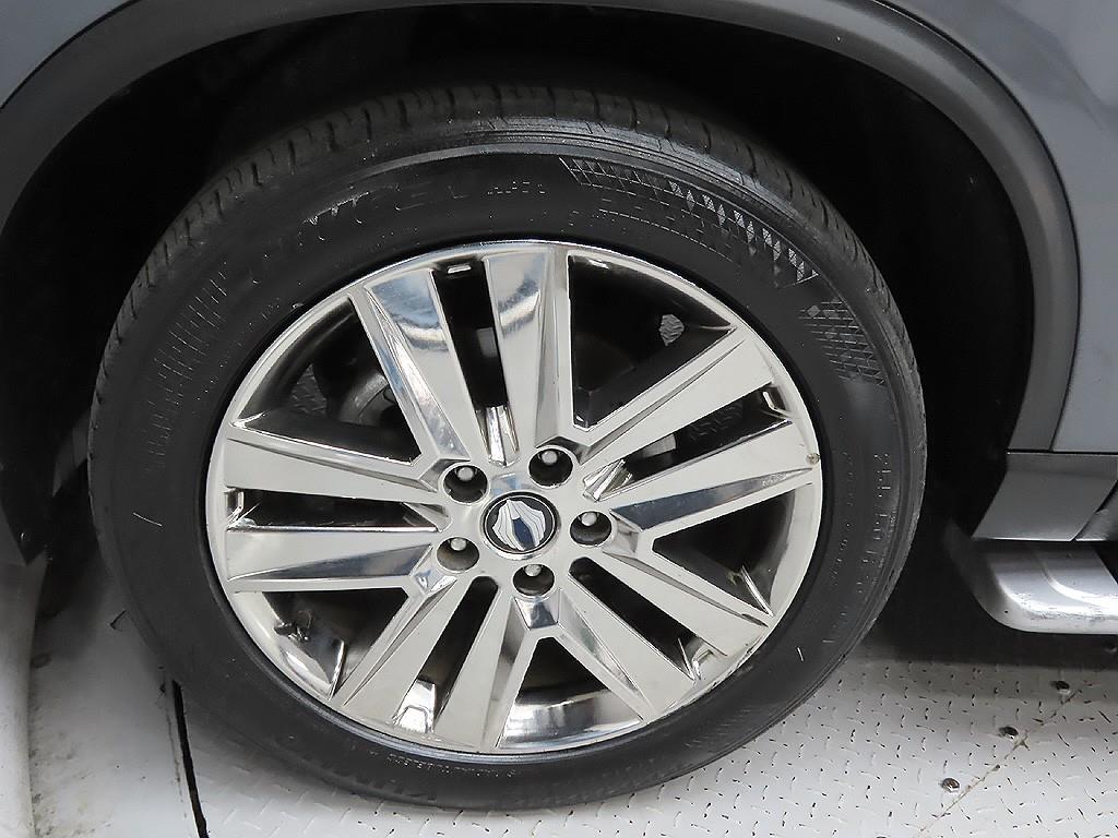 Ssangyong Rexton - Vista 9