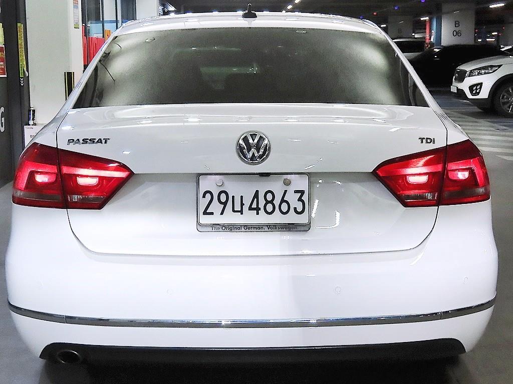Volkswagen Passat - Vista 5