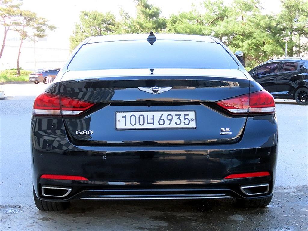 Genesis G80 - Vista 4