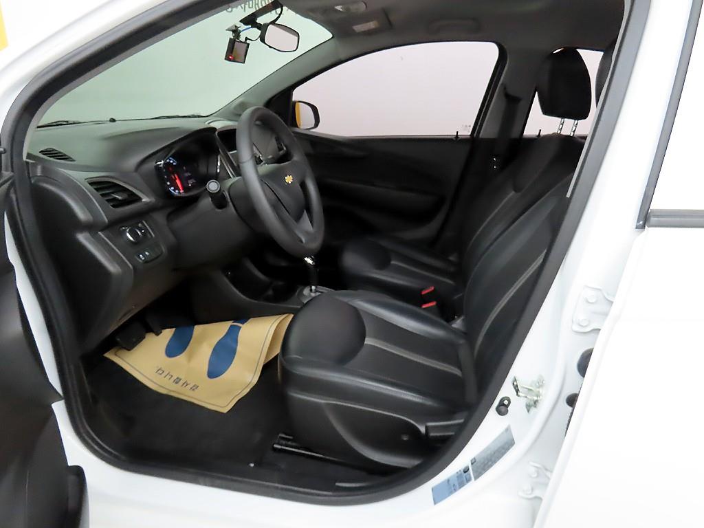 Chevrolet Spark - Vista 5