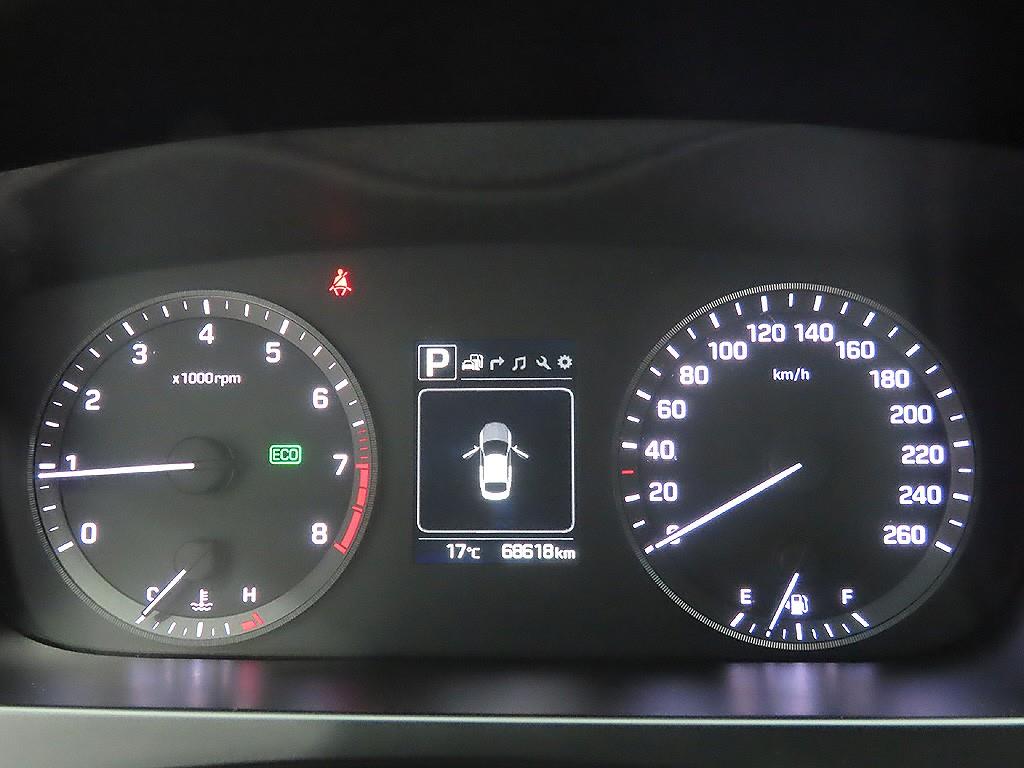 HYUNDAI Sonata - Vista 11