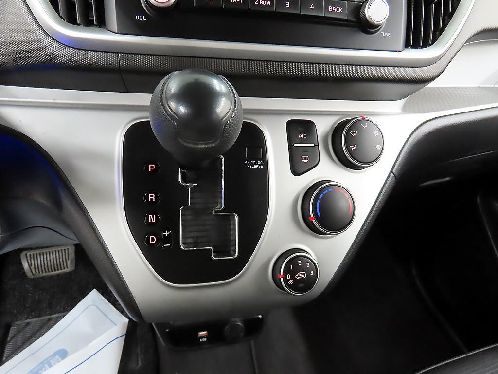 KIA Ray - Vista 10