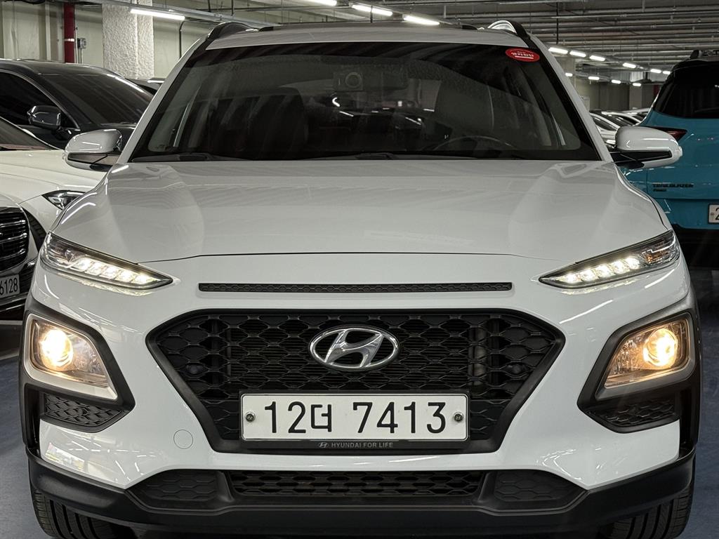 HYUNDAI Kona - Vista 2