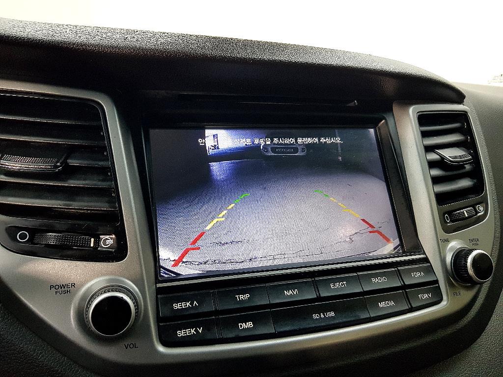 HYUNDAI Tucson 2017 Blanco - Importación desde Corea - HF Imports Iquique - Foto 14