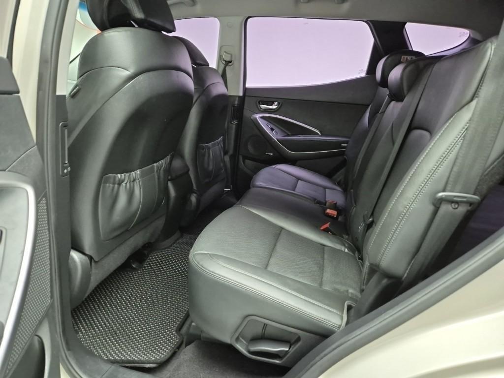 HYUNDAI Santa Fe - Vista 12