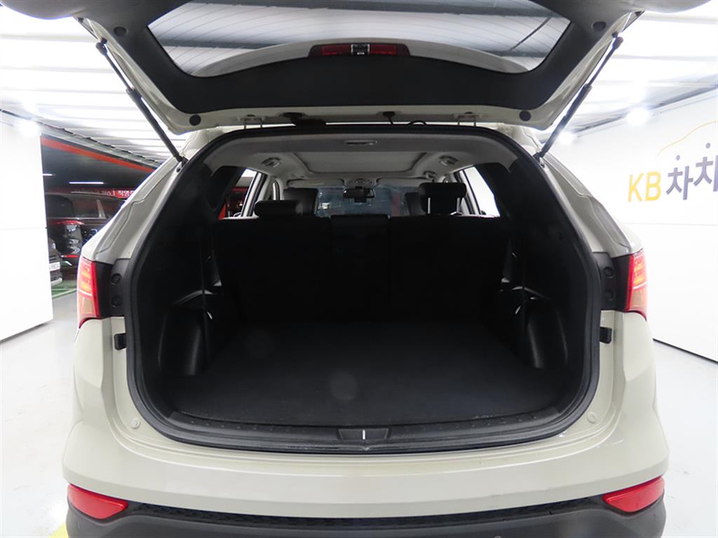 HYUNDAI Santa Fe 2013 Blanco - Importación desde Corea - HF Imports Iquique - Foto 18